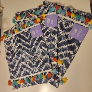 NEW SET OF 2 PLACEMATS TIE DYE FRINGE BOHO TASSELS COTTON DINING KITCHEN NWT
